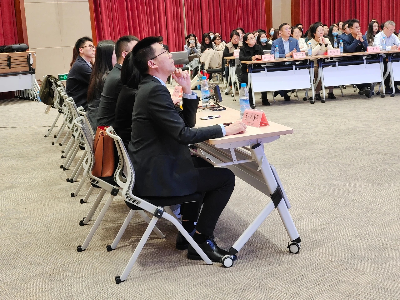 律師行業(yè)突出問(wèn)題整頓 律師行業(yè)突出問(wèn)題整頓